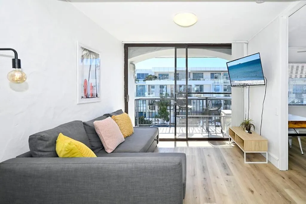 Daire Beachside Bliss, 1 Bedroom Retreat Alexandra Headland Avustralya